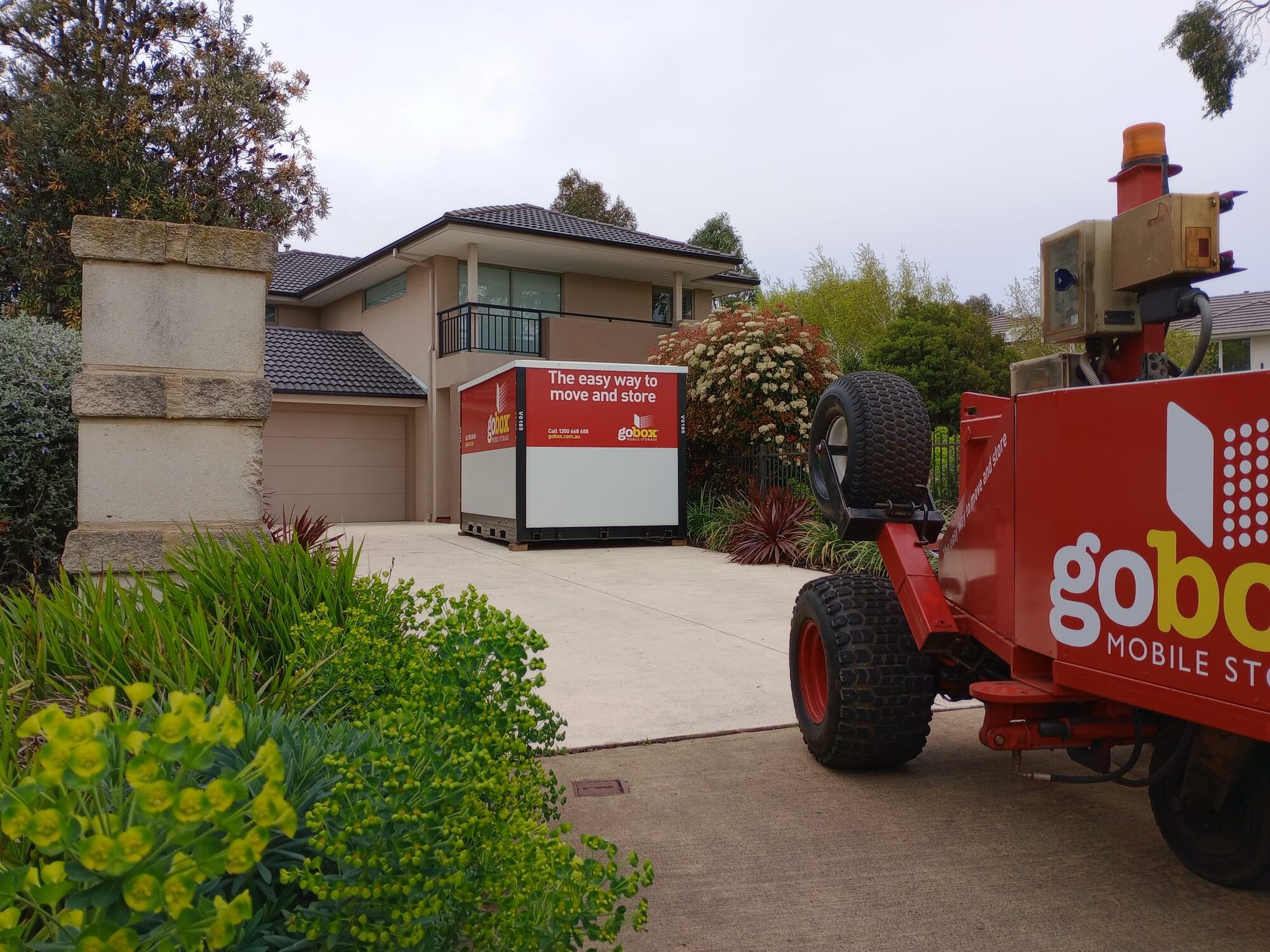 gobox storage unit delivered to the driveway of a Melbourne home